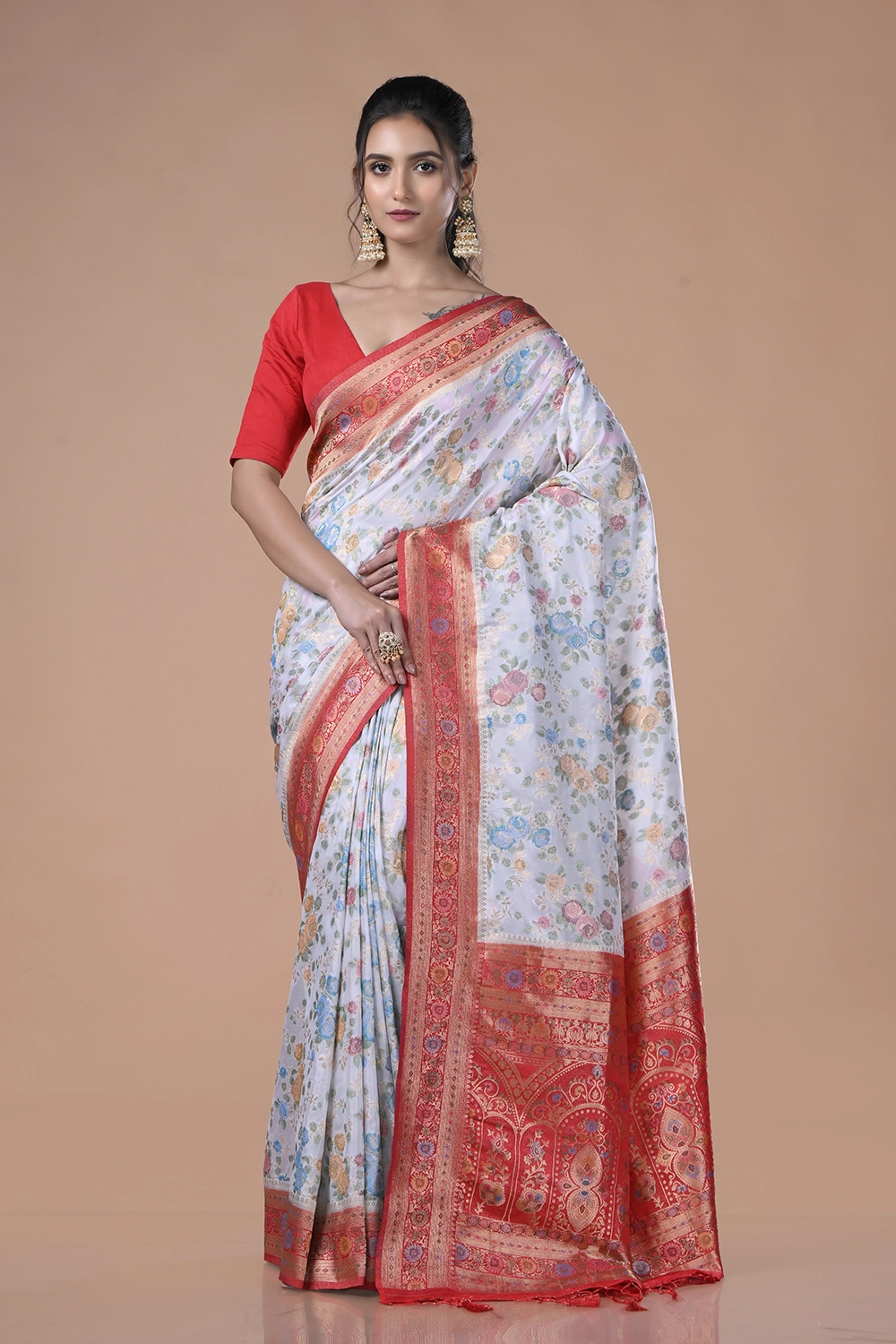 Light Lavender Gray Semi Muslin Saree
