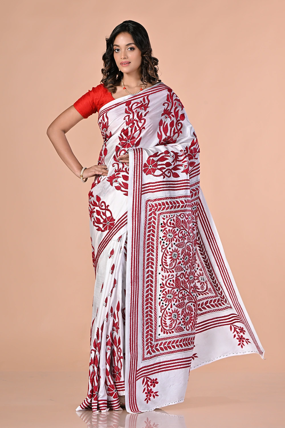 Pure White Kantha Stitch Saree